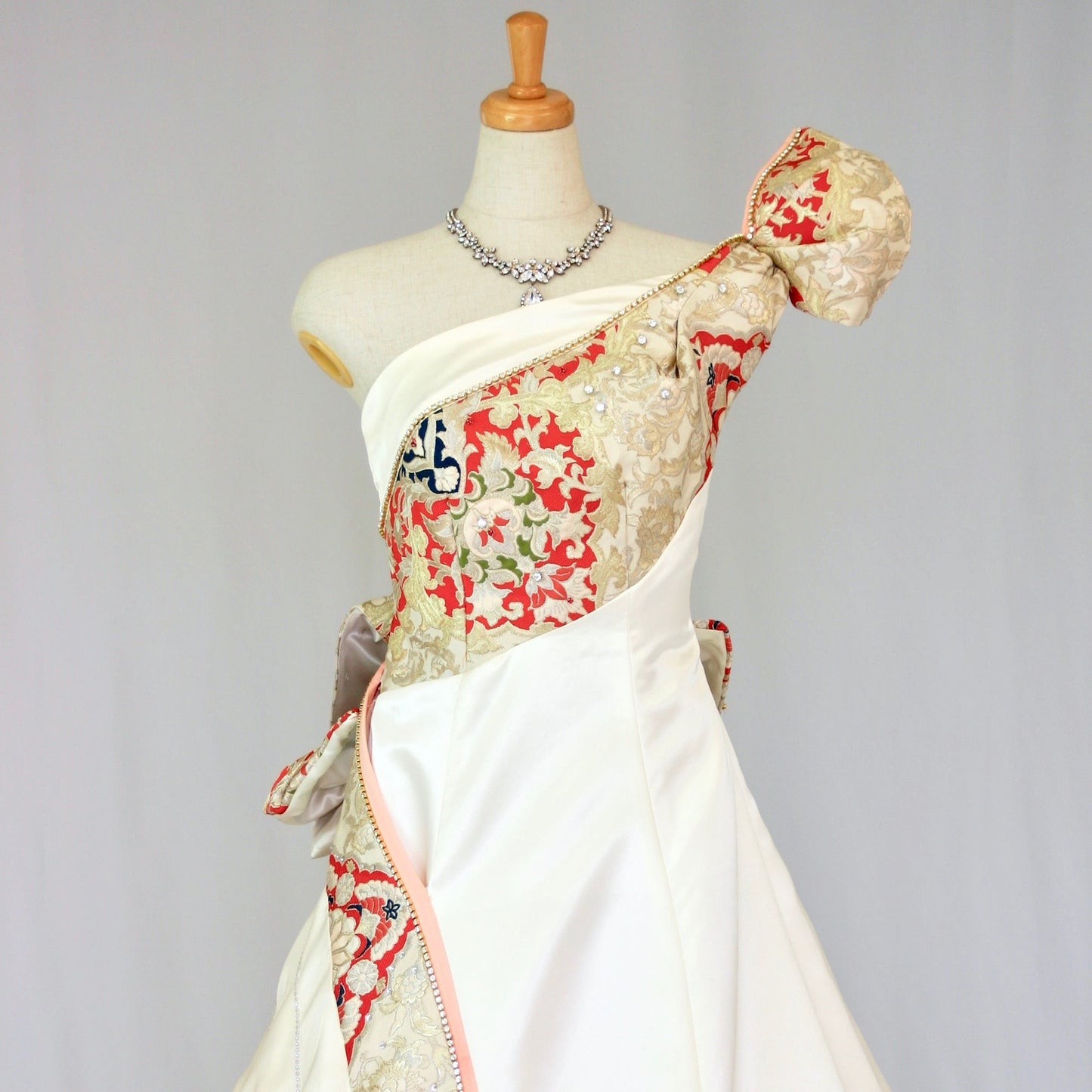 サテンに帯地【結婚式 レンタル】