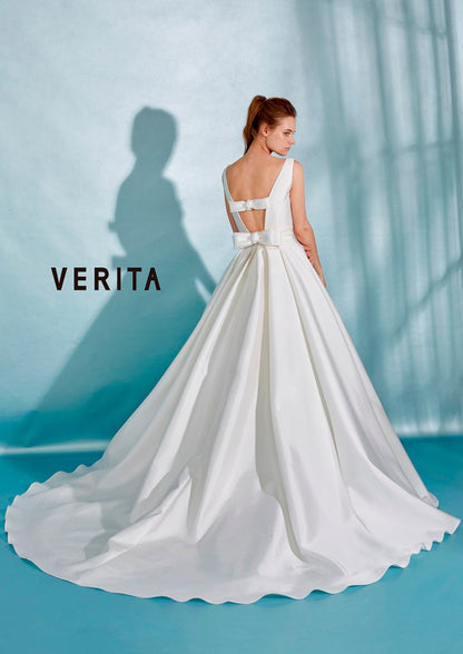 VERITA ベリタ 【ウェディングドレス レンタル】