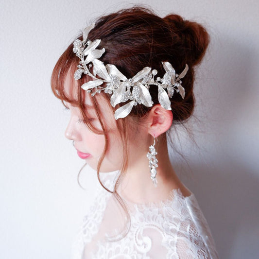 【ヘッドドレス】ブライダルヘッドドレス ビジュー パール リーフ ボンネ e5 【結婚式 ヘアアクセサリー】