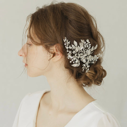 【ヘッドドレス】ブライダルヘッドドレス ビジュー リーフ ボンネ e6 【結婚式　ヘアアクセサリー】