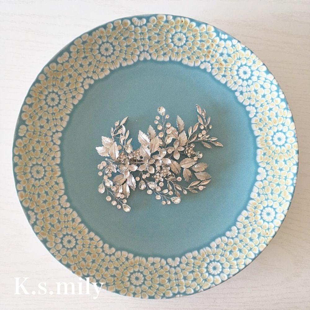 【ヘッドドレス】ブライダルヘッドドレス ビジュー リーフ ボンネ e6 【結婚式 ヘアアクセサリー】