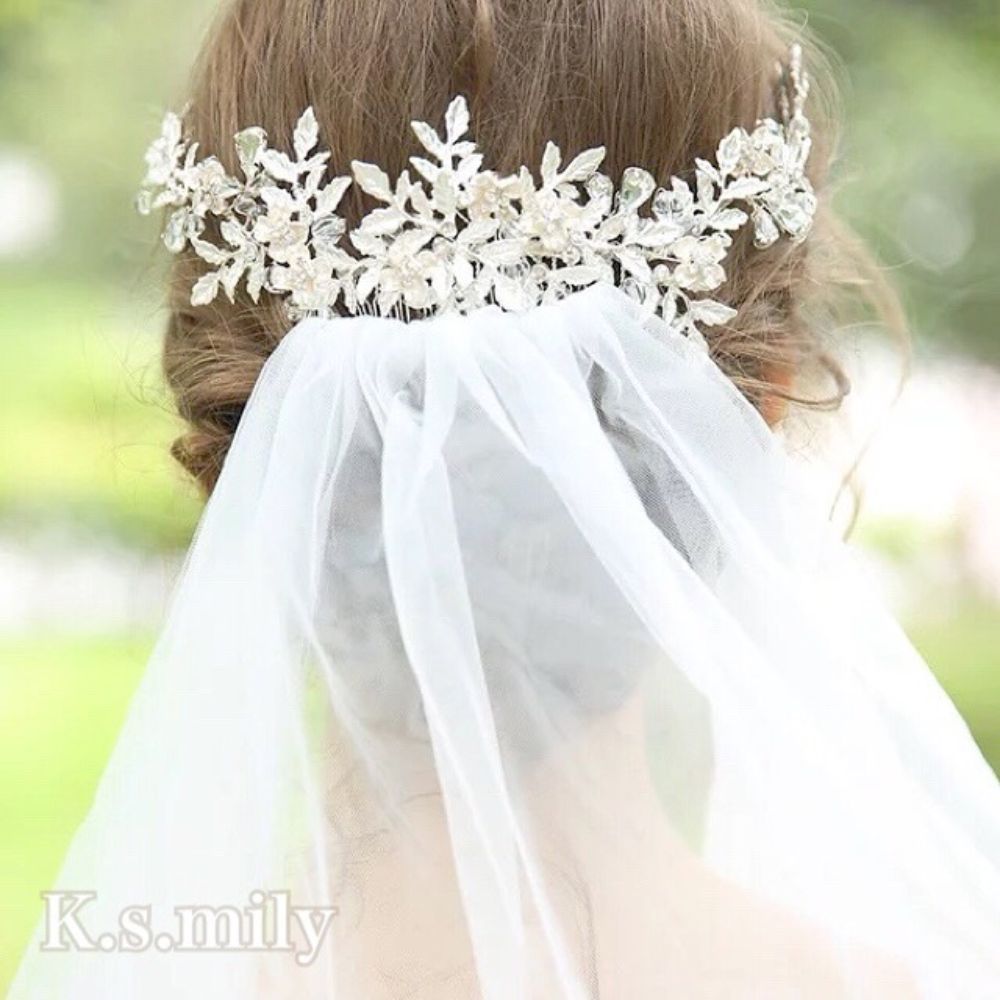 【ヘッドドレス】ブライダルヘッドドレス ビジュー リーフ フラワー ボンネ e8 【結婚式 ヘアアクセサリー】