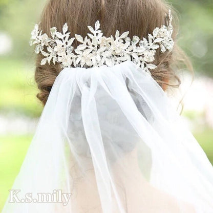 【ヘッドドレス】ブライダルヘッドドレス ビジュー リーフ フラワー ボンネ e8 【結婚式 ヘアアクセサリー】
