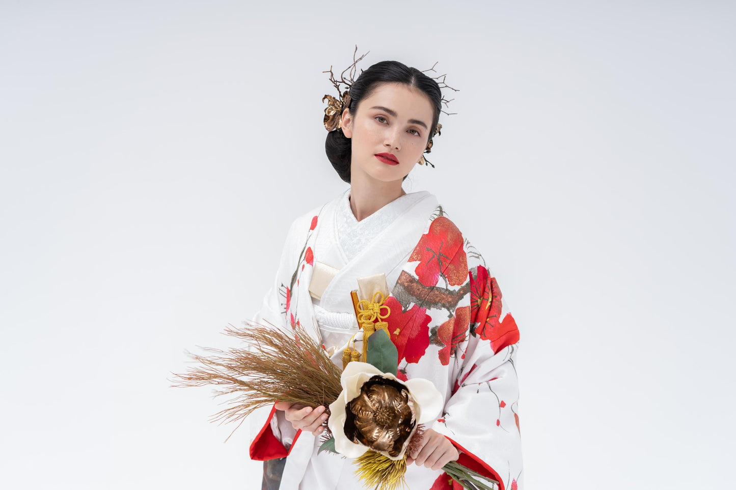 白練春華梅図【結婚式 和装 色打掛 レンタル】