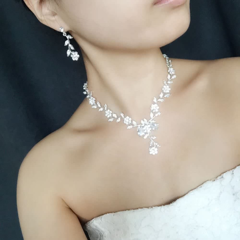 twig silver ビジューネックレス&ピアスセット/ブライダルアクセサリー 【結婚式 アクセサリーセット】