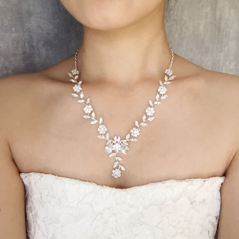 twig silver ビジューネックレス&ピアスセット/ブライダルアクセサリー 【結婚式 アクセサリーセット】