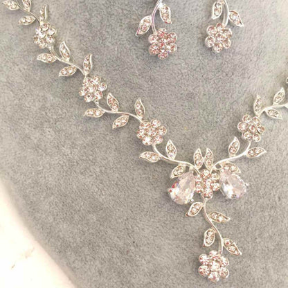 twig silver ビジューネックレス&ピアスセット/ブライダルアクセサリー 【結婚式 アクセサリーセット】