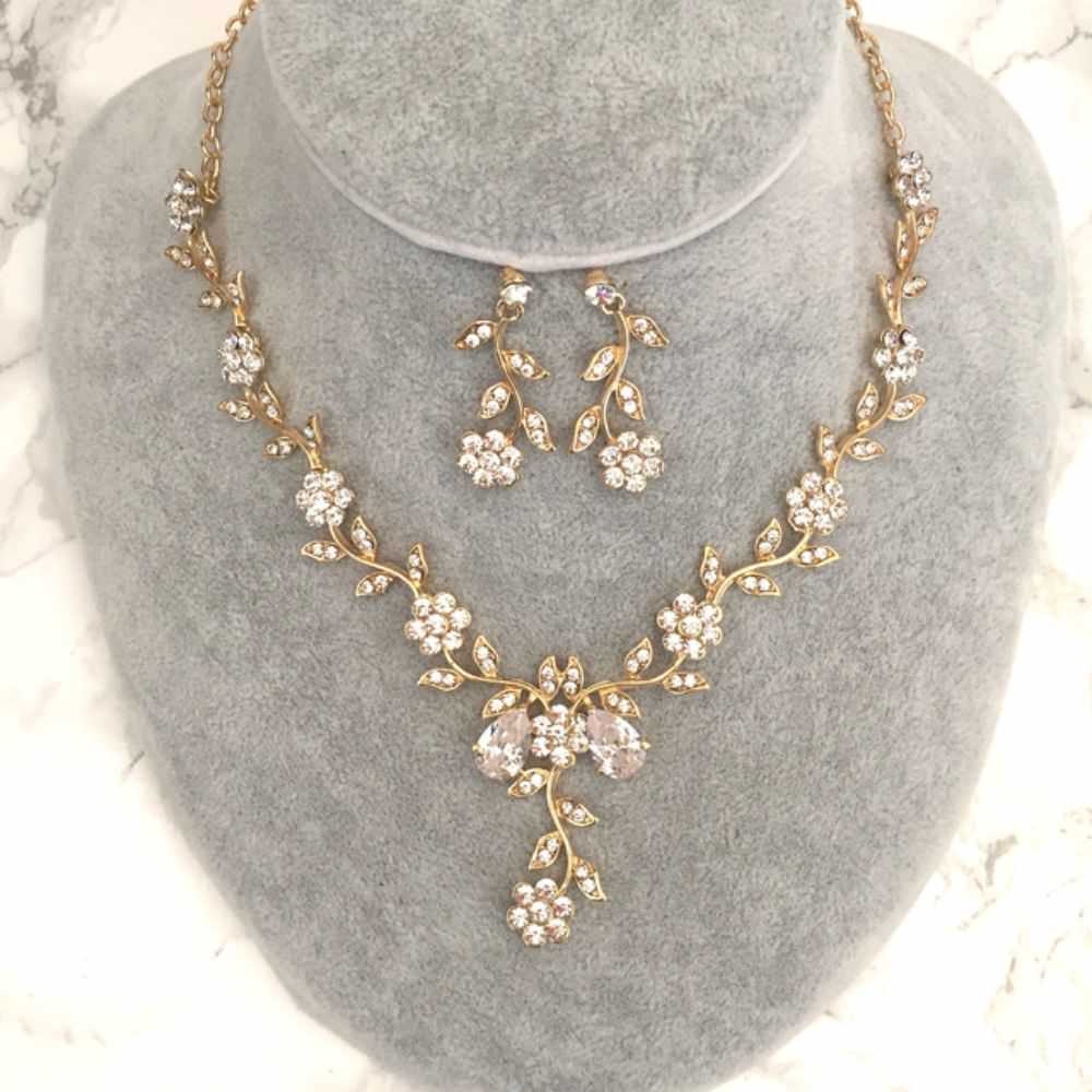 twig gold ビジューネックレス&ピアスセット/ブライダルアクセサリー 【結婚式 アクセサリーセット】