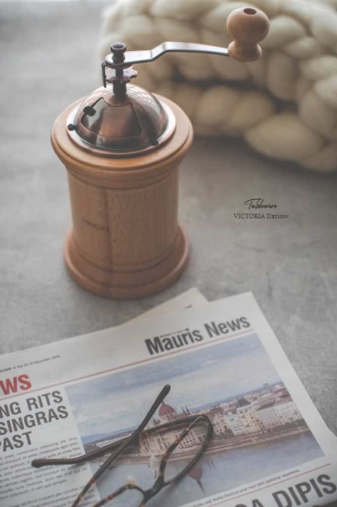 コーヒーミル(コラム)/HARIO ハリオ 手挽き 【結婚式 ギフト 引き出物 キッチン用品】