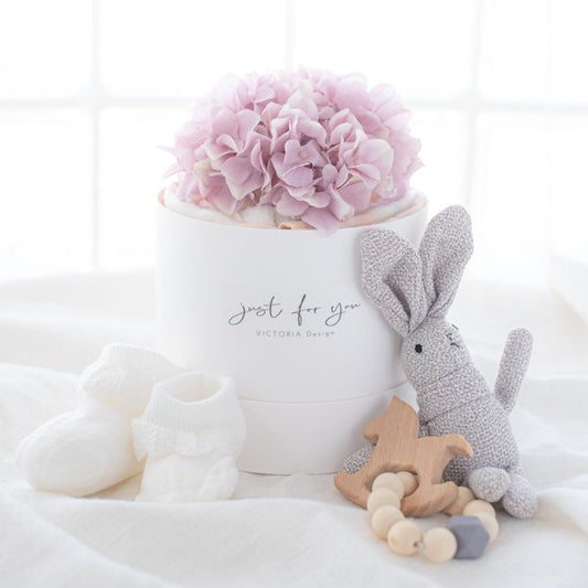 ダイパーケーキ&おくるみ&おもちゃセット(ピンク) 【結婚式 ギフト 内祝い 結婚祝い 出産祝い】