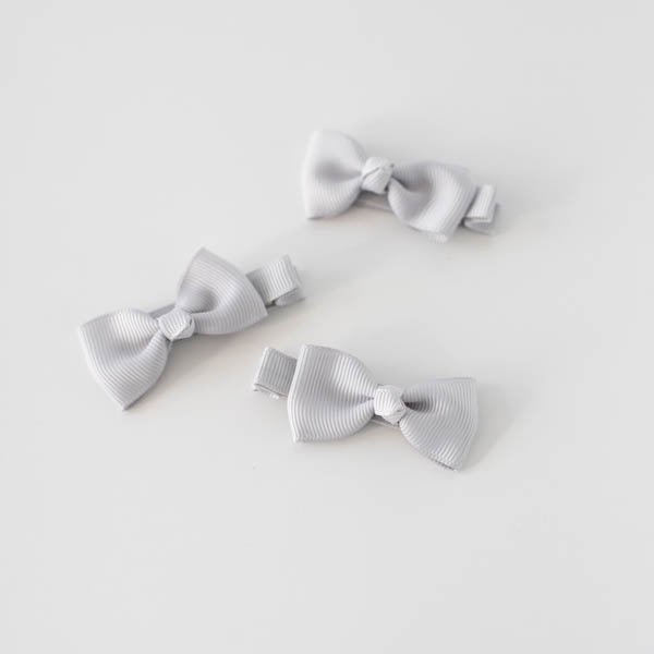 ダイパーケーキ&スカート&ヘアアクセ&ベアー&マンスリーカードセット(グレー) 【結婚式 ギフト 内祝い 結婚祝い 出産祝い】