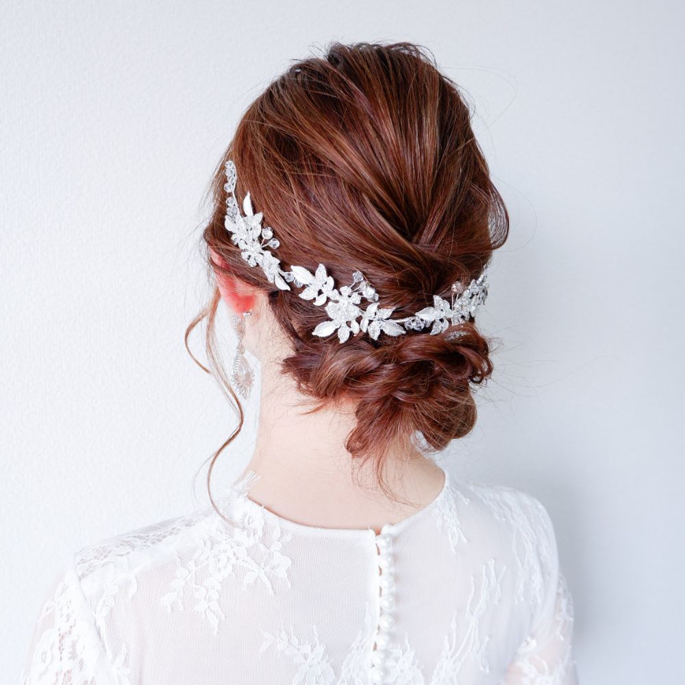 【ヘッドドレス】ブライダルヘッドドレス ビジュー リーフ フラワー 小枝アクセサリー e9 【結婚式　ヘアアクセサリー】