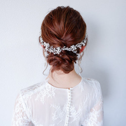 【ヘッドドレス】ブライダルヘッドドレス パール リーフ フラワー 小枝アクセサリー f1 【結婚式 ヘアアクセサリー】