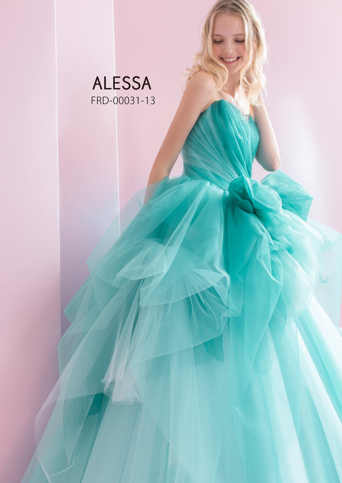 ALESSA ブルーグラデーション 【結婚式 カラードレス レンタル】