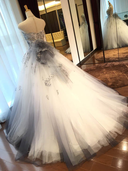 LAURA ASHLEYグレーグラデーション 【結婚式 カラードレス レンタル】