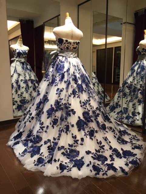 ISAMU MORITAブルー IC-23 【結婚式 カラードレス レンタル】