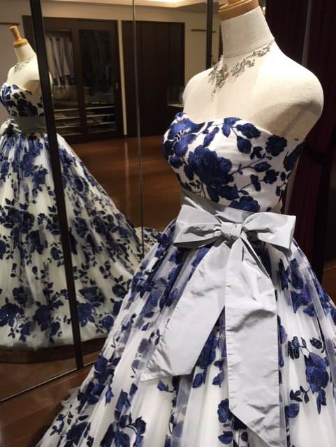 ISAMU MORITAブルー IC-23 【結婚式 カラードレス レンタル】