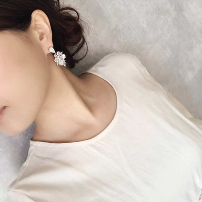 【ピアス・イヤリング】nina ジルコニアピアス/ブライダルアクセサリー 【結婚式 ピアス イヤリング】