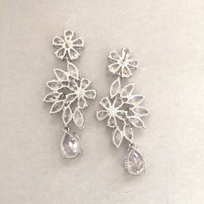 【ピアス・イヤリング】brilliant ジルコニアピアス/ブライダルアクセサリー 【結婚式 ピアス イヤリング】