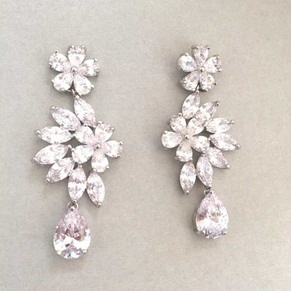 【ピアス・イヤリング】brilliant ジルコニアピアス/ブライダルアクセサリー 【結婚式 ピアス イヤリング】