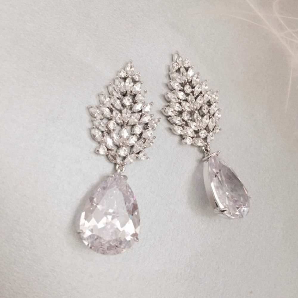 【ピアス・イヤリング】sage ジルコニアピアス/ブライダルアクセサリー 【結婚式 ピアス イヤリング】