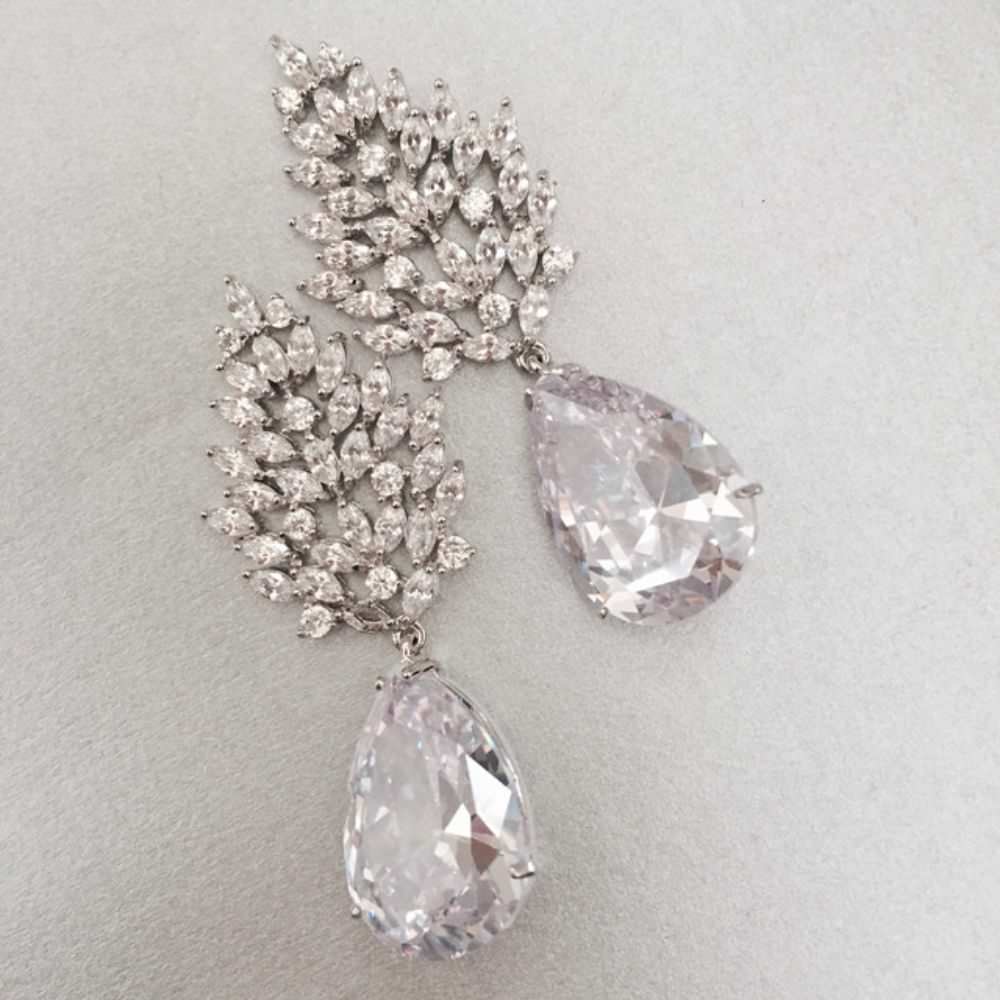 【ピアス・イヤリング】sage ジルコニアピアス/ブライダルアクセサリー 【結婚式 ピアス イヤリング】