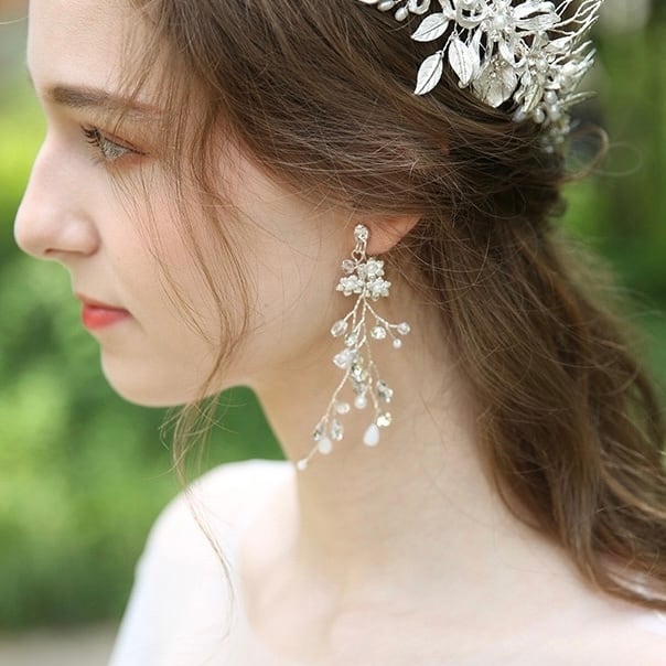 【イヤリング】ブライダルイヤリング 小枝イヤリング フラワー ビジュー リーフ f6 【結婚式 ピアス イヤリング】