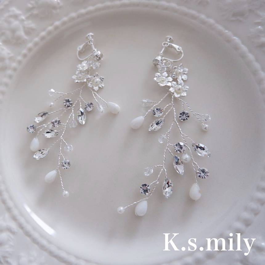 【イヤリング】ブライダルイヤリング 小枝イヤリング フラワー ビジュー リーフ f6 【結婚式 ピアス イヤリング】