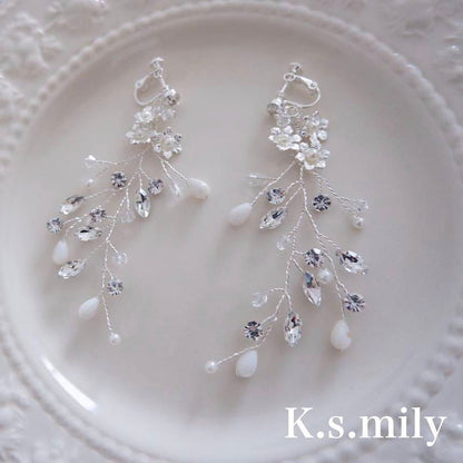 【イヤリング】ブライダルイヤリング 小枝イヤリング フラワー ビジュー リーフ f6 【結婚式 ピアス イヤリング】