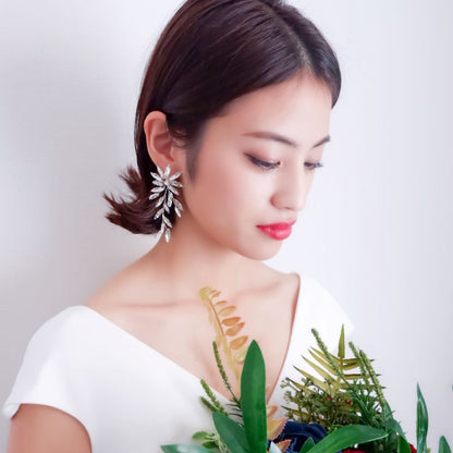 【イヤリング】ブライダルイヤリング 小枝イヤリング ビジュー リーフ f7 【結婚式 ピアス イヤリング】