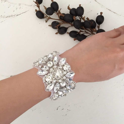 【ブレスレット】bijouビジューリボンブレスレット/アームレット/アンクレット/ブライダルアクセサリー 【結婚式 ブレスレット】