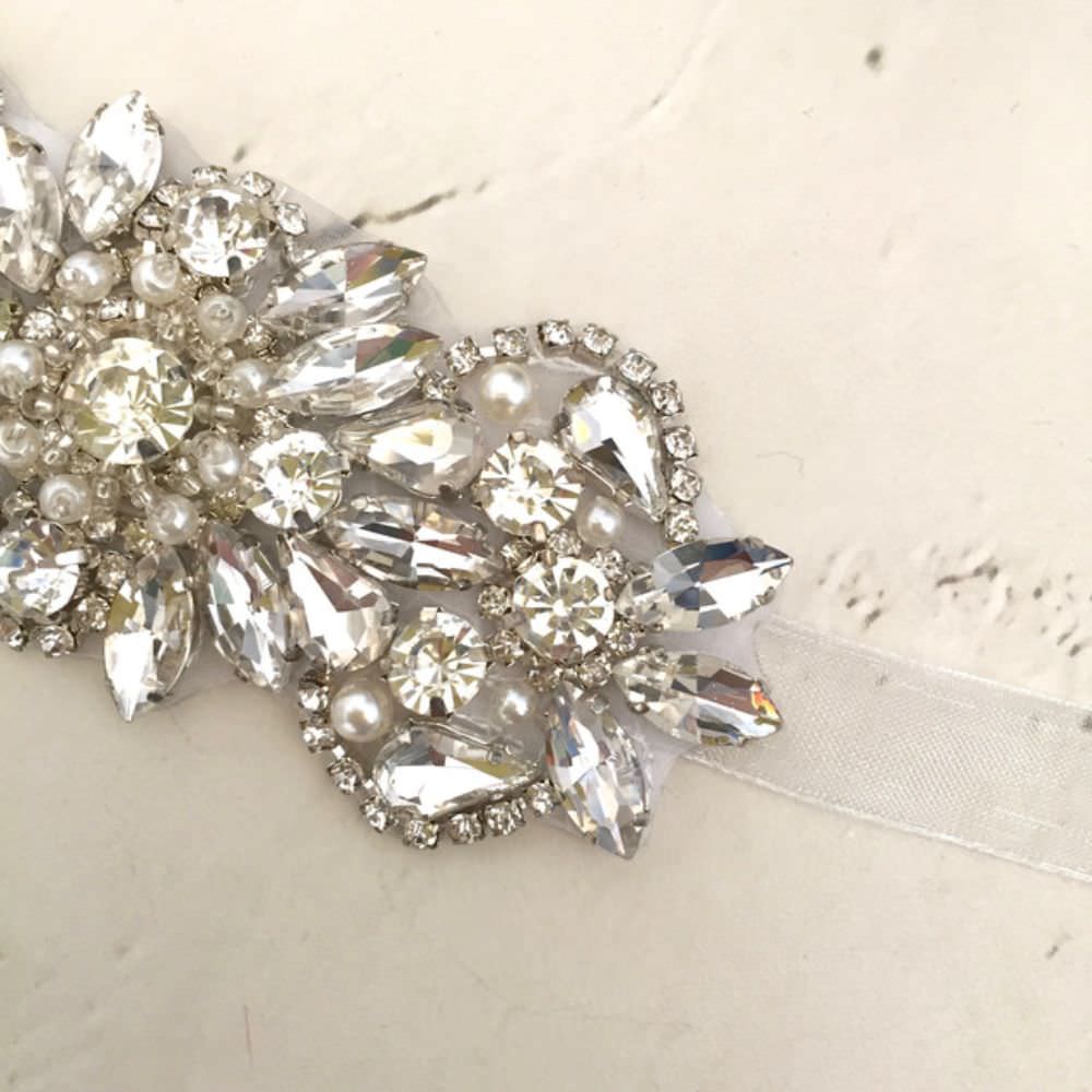 【ブレスレット】bijouビジューリボンブレスレット/アームレット/アンクレット/ブライダルアクセサリー 【結婚式 ブレスレット】