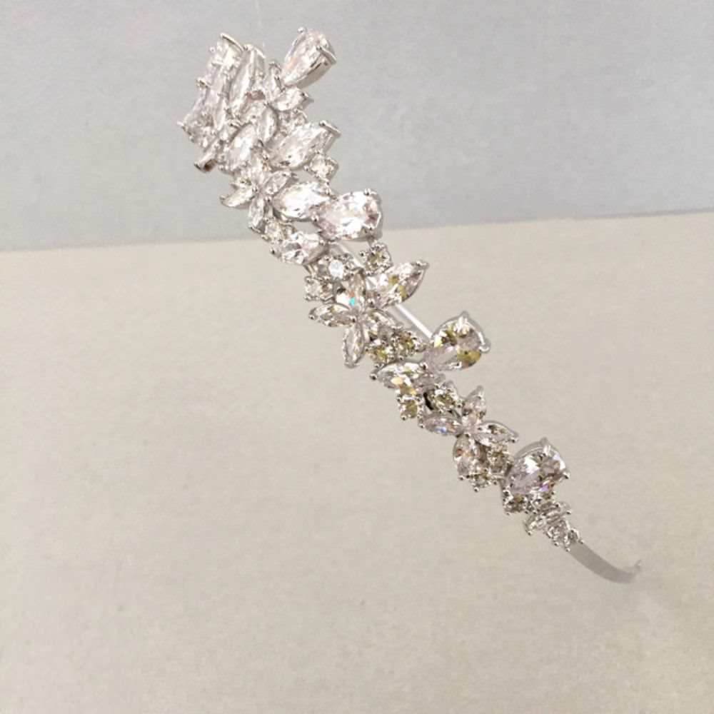 【ヘッドドレス】royal ジルコニアティアラ/ブライダルアクセサリー 【結婚式 ヘアアクセサリー】