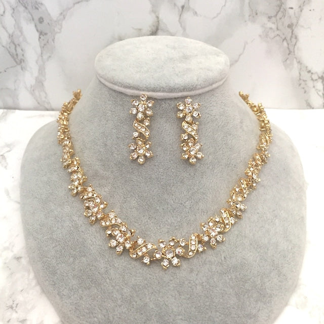 bijou ビジューゴールドネックレス&ピアスセット/ブライダルアクセサリー 【結婚式 アクセサリーセット】