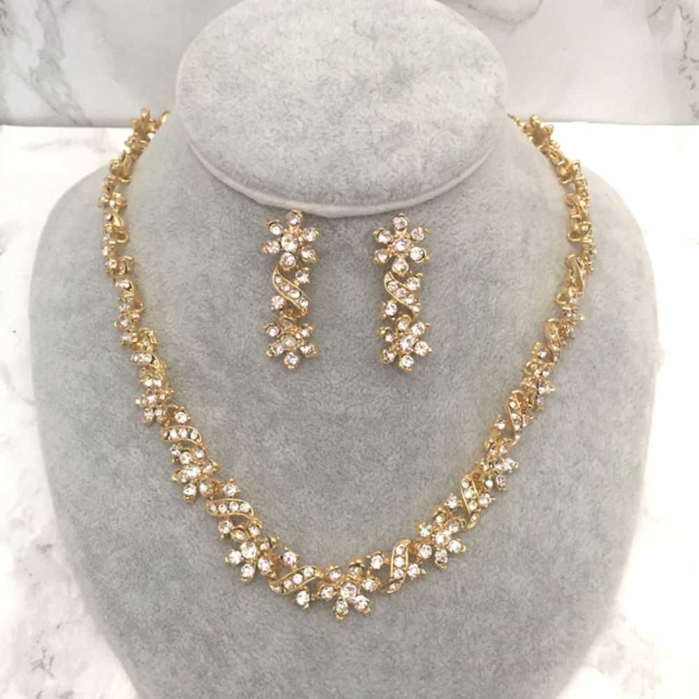 bijou ビジューゴールドネックレス&ピアスセット/ブライダルアクセサリー 【結婚式 アクセサリーセット】