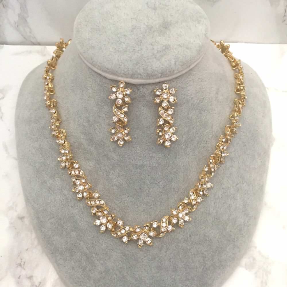 bijou ビジューゴールドネックレス&ピアスセット/ブライダルアクセサリー 【結婚式 アクセサリーセット】