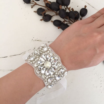 【ブレスレット】flower ビジューリボンブレスレット/アームレット/アンクレット/ブライダルアクセサリー 【結婚式 ブレスレット】