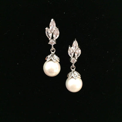 【ピアス・イヤリング】pearl ジルコニアピアス/ブライダルアクセサリー 【結婚式 ピアス イヤリング】