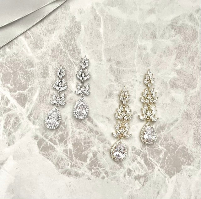 【ピアス・イヤリング】garden ジルコニアピアス/ブライダルアクセサリー 【結婚式 ピアス イヤリング】