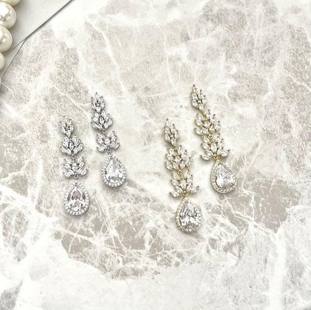 【ピアス・イヤリング】garden ジルコニアピアス/ブライダルアクセサリー 【結婚式 ピアス イヤリング】