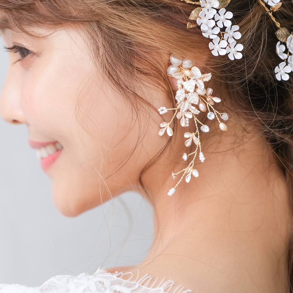【ピアス】ブライダルピアス 小枝ピアス ビジュー ゴールド g4 【結婚式 ピアス イヤリング】
