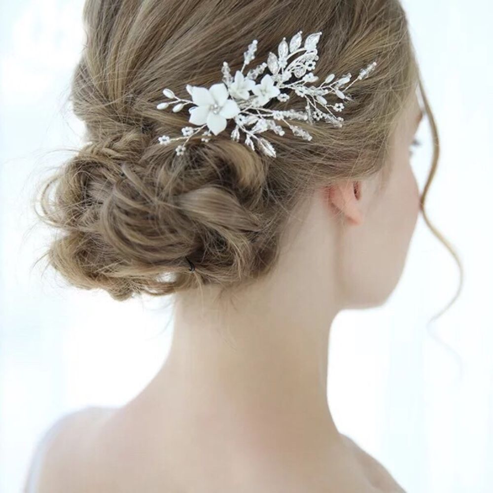 【ヘッドドレス】ブライダルヘッドドレス ビーズ ホワイトフラワー ボンネ g8 【結婚式 ヘアアクセサリー】