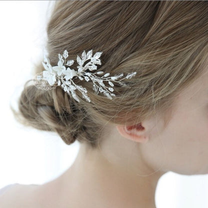 【ヘッドドレス】ブライダルヘッドドレス ビーズ ホワイトフラワー ボンネ g8 【結婚式 ヘアアクセサリー】