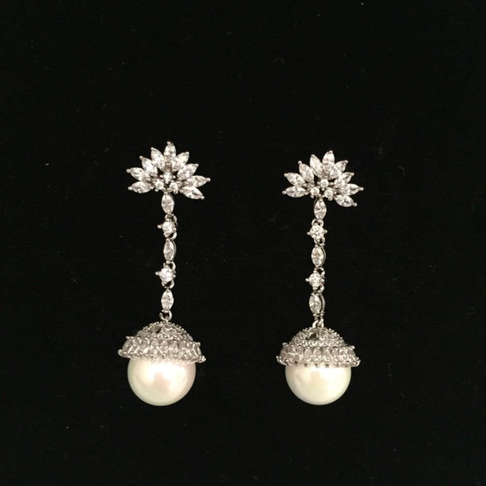 【ピアス・イヤリング】bonbon ジルコニアピアス/ブライダルアクセサリー 【結婚式 ピアス イヤリング】