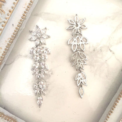 【ピアス・イヤリング】shooting star ジルコニアピアス/ブライダルアクセサリー 【結婚式 ピアス イヤリング】