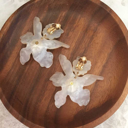 【ピアス・イヤリング】marble flower ビジューイヤリング/ブライダルアクセサリー 【結婚式 ピアス イヤリング】