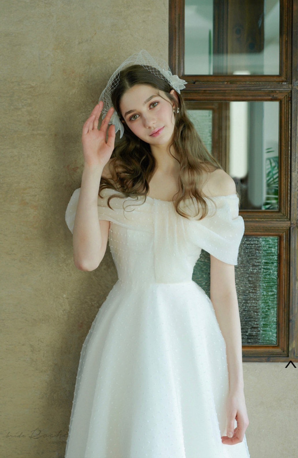 ソア Roche230【ウェディングドレスレンタル】