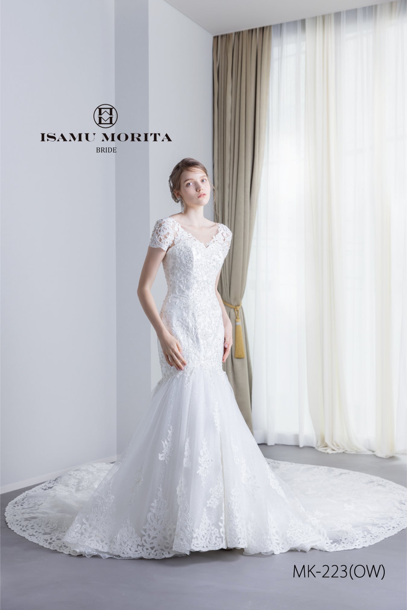 エレン MK-223(OW)【ウェディングドレスレンタル】