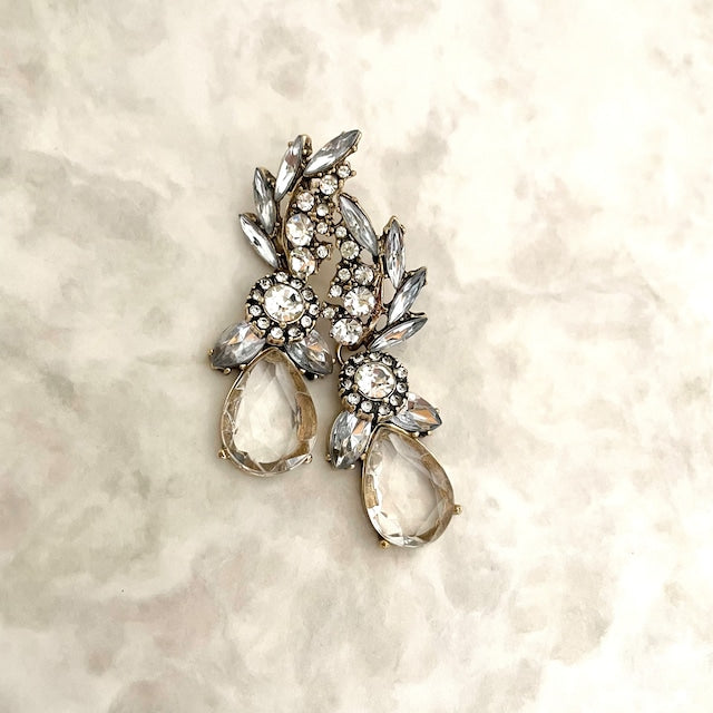 【ピアス・イヤリング】antique ビジューピアス/ブライダルアクセサリー 【結婚式 ピアス イヤリング】