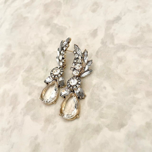 【ピアス・イヤリング】antique ビジューピアス/ブライダルアクセサリー 【結婚式　ピアス　イヤリング】